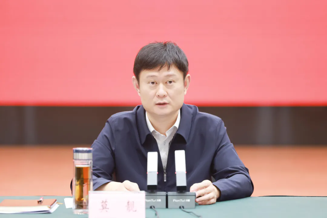 嘉善縣委理論學(xué)習(xí)中心組舉行《習(xí)近平談治國理政》第五卷專題學(xué)習(xí)研討會