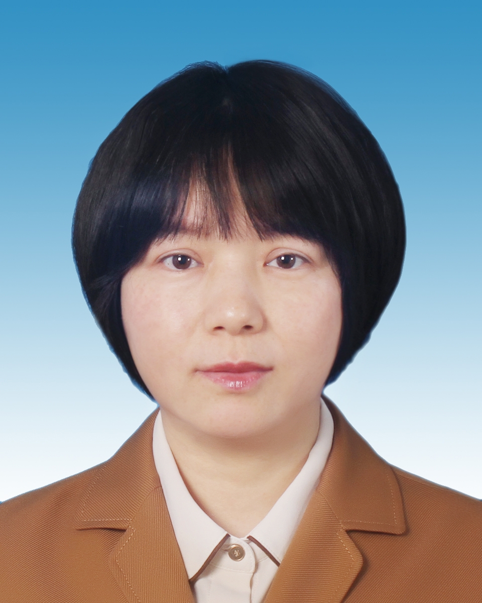余華君